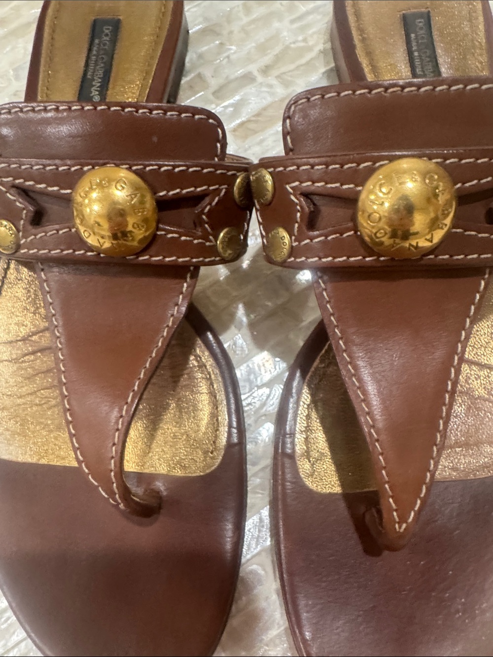 Dolce & Gabbana Brown Leather Thong Sandals with Gold Medallions - Picture 2 of 4